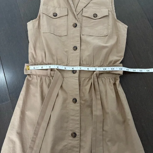 H&M Sleeveless Utility Shirt Dress with Belt – Khaki/Tan 
Size 0 Button front - Picture 7 of 8